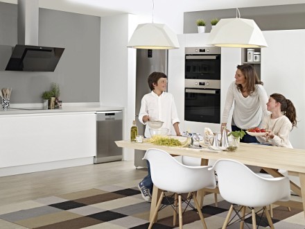 Микроволновая печь Teka MCS 32 BIH с грилем, цвет черный