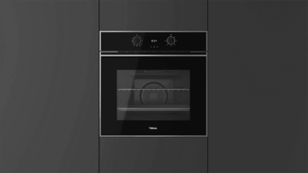Духовой шкаф Teka HLB 840 STAINLESS STEEL, цвет черный