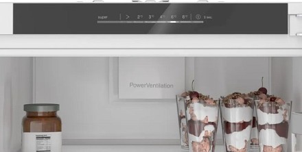 Встраиваемый однокамерный холодильник Bosch KIR81VFE0