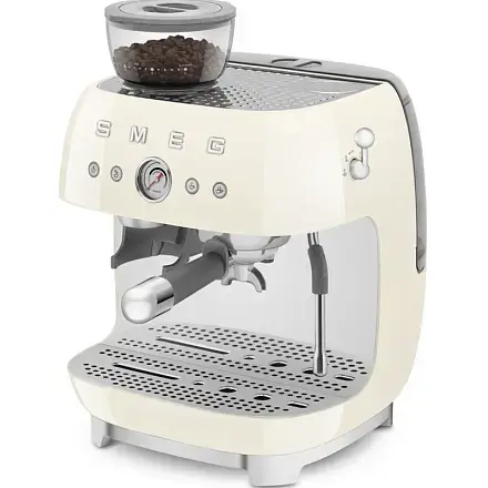 Кофемашина-эспрессо Smeg EGF03CREU