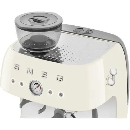 Кофемашина-эспрессо Smeg EGF03CREU