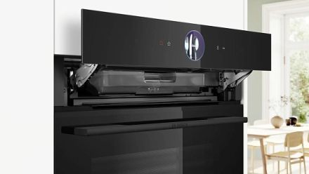 Духовой шкаф Bosch HRG976NB1