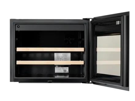 Винный шкаф Vard WCI4SS черный