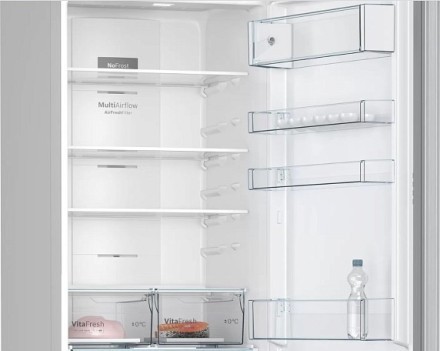 Двухкамерный холодильник Bosch KGN39UJ22R