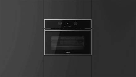 Духовой шкаф Teka HLC 860 P, цвет черный