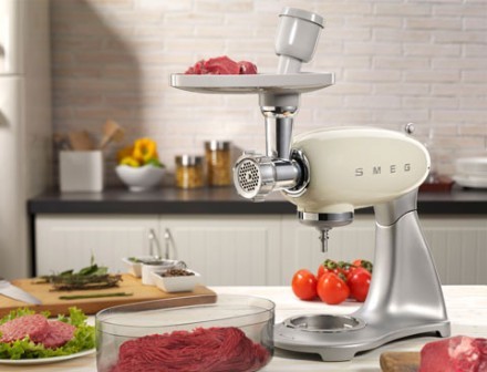 Насадка-мясорубка для планетарного миксера Smeg SMMG01