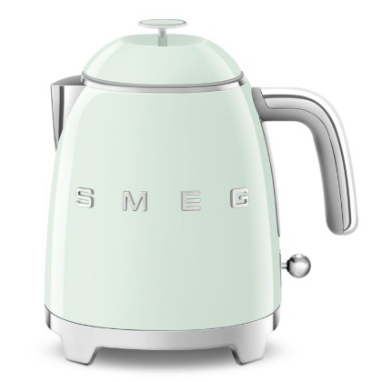 Мини чайник электрический Smeg KLF05PGEU 