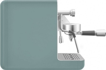 Кофемашина-эспрессо Smeg EMC02EGMEU