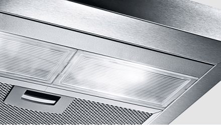 Встраиваемая вытяжка Bosch DHI642EQ