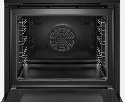 Духовой шкаф Bosch HBG675BB1