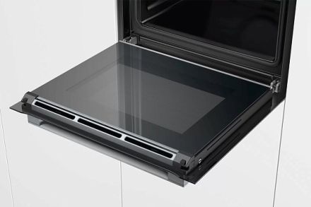 Духовой шкаф Bosch HBG675BB1