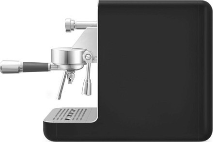 Кофемашина-эспрессо Smeg EMC02BLMEU