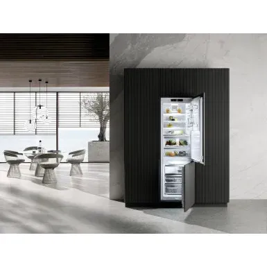 Холодильник Miele KFN 7795 D встраиваемый, цвет белый