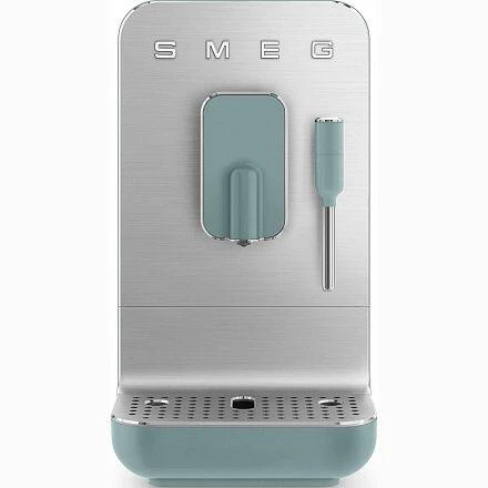 Автоматическая кофемашина Smeg BCC12EGMEU