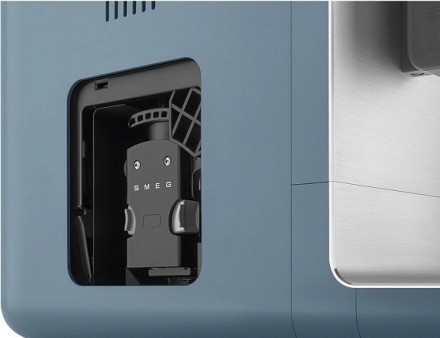 Автоматическая кофемашина Smeg BCC13SBMEU