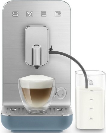 Автоматическая кофемашина Smeg BCC13SBMEU