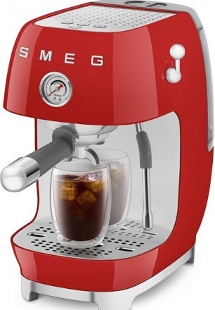 Кофемашина-эспрессо Smeg ECF03RDEU