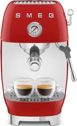 Кофемашина-эспрессо Smeg ECF03RDEU
