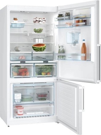 Двухкамерный холодильник Bosch KGD86AW31U