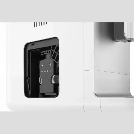 Автоматическая кофемашина Smeg BCC11WHMEU
