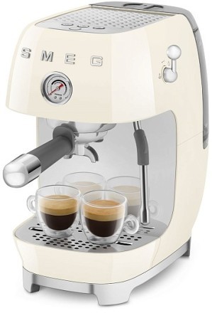 Кофемашина-эспрессо Smeg ECF03CREU