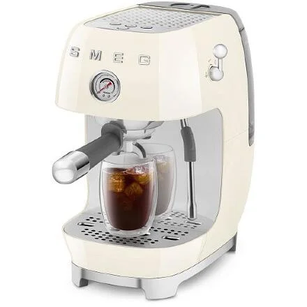 Кофемашина-эспрессо Smeg ECF03CREU
