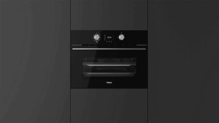 Компактный мультифункциональный духовой шкаф с режимом турбо