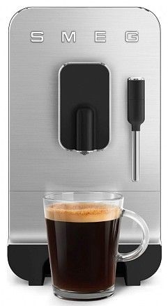 Автоматическая кофемашина Smeg BCC12BLMEU