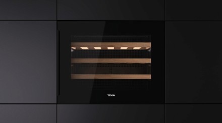 Винный шкаф Teka RVI 10024 GBK встраиваемый черный