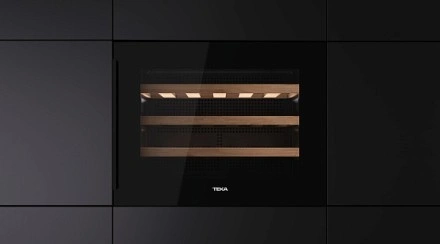 Винный шкаф Teka RVI 10024 GBK встраиваемый черный