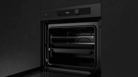 Мультифункциональный духовой шкаф с системой чистки DualClean (пиролиз+HydroClean® PRO) и режимом турбо