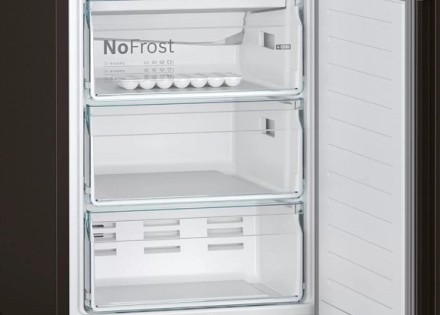 Двухкамерный холодильник Bosch KGN39XD20R