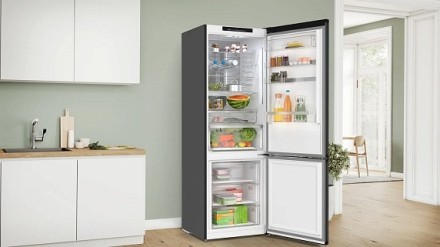 Двухкамерный холодильник Bosch KGN49LBCF