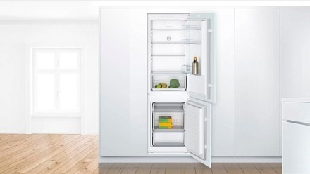 Встраиваемый двухкамерный холодильник Bosch KIV86NS20R