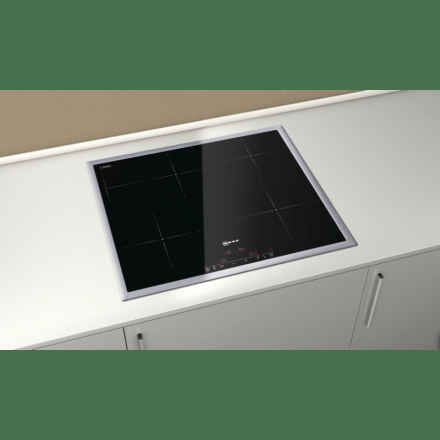 Поверхность  Neff T43D42N2, цвет чёрный