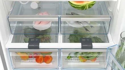 Двухкамерный холодильник Bosch KGD86AI31U