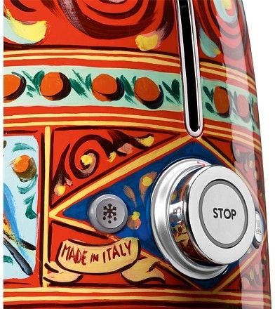 Тостер Smeg TSF01DGEU