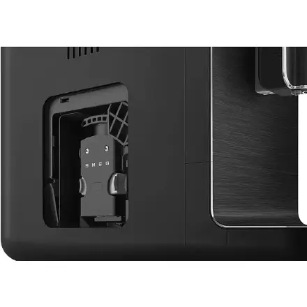 Автоматическая кофемашина Smeg BCC02FBMEU