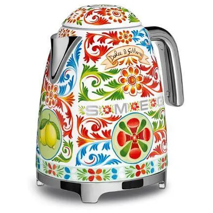 Электрический чайник Smeg KLF03DGEU