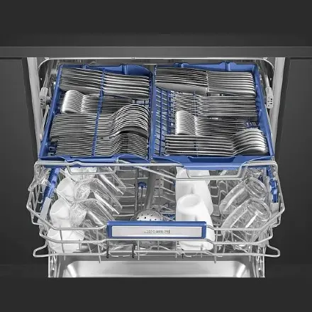 Встраиваемая посудомоечная машина Smeg STL323BQLH