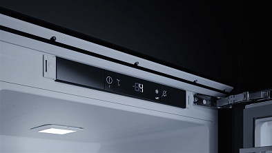 Холодильник Kuppersbusch FK 8840.1i встраиваемый, цвет белый