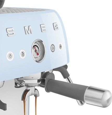 Кофемашина-эспрессо Smeg EGF03PBEU