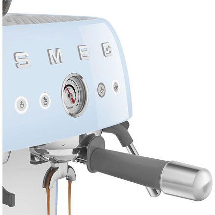 Кофемашина-эспрессо Smeg EGF03PBEU