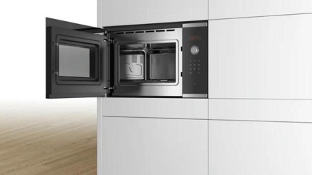 Микроволновая печь Bosch BFL553MS0