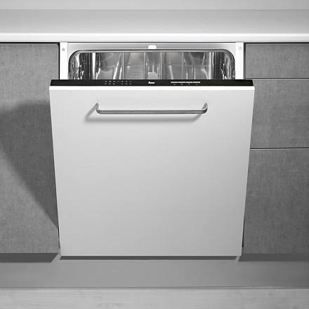 Посудомоечная машина Teka DW1 605 FI черная