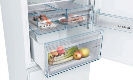 Двухкамерный холодильник Bosch KGN39XW326