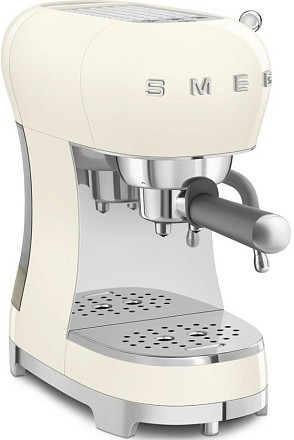 Кофемашина-эспрессо Smeg ECF02CREU