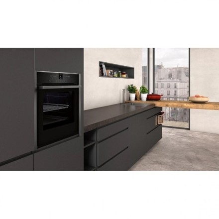 Духовой шкаф  Neff B57CR22G0, цвет чёрный