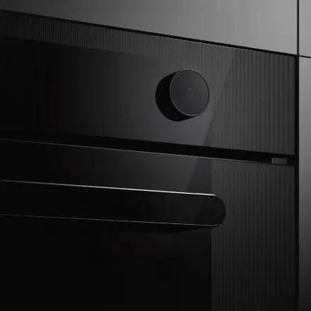 Духовой шкаф Smeg SO6201S2B с пароувлажнением147 831 руб.