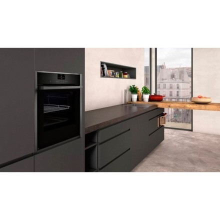 Духовой шкаф  Neff B57CS22G0, цвет чёрный